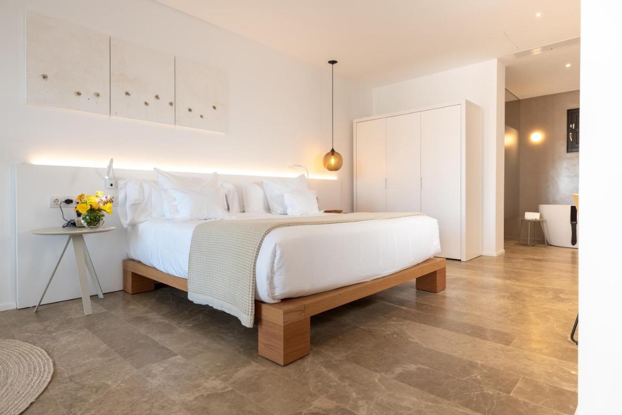 Agroturismo Safragell Ibiza Suites & Spa Sant Llorenç de Balàfia Exterior foto
